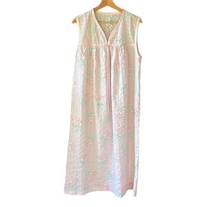 Vintage Komar Like New L Seersucker Sleeveless Rose Printed Romantic Nightgown